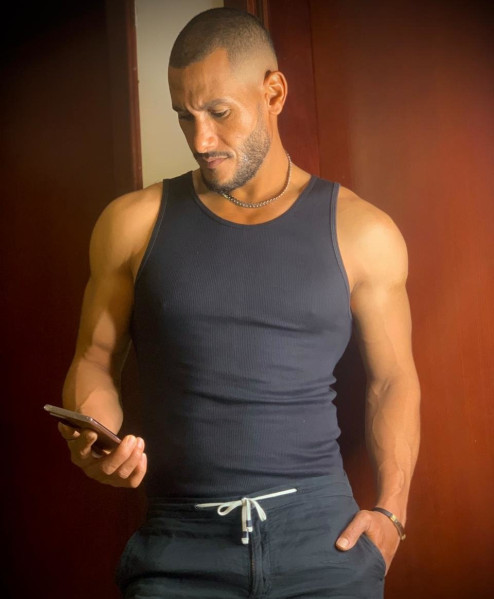 Arabcrocodile, 32, Black, , escort in Dubai - 1013