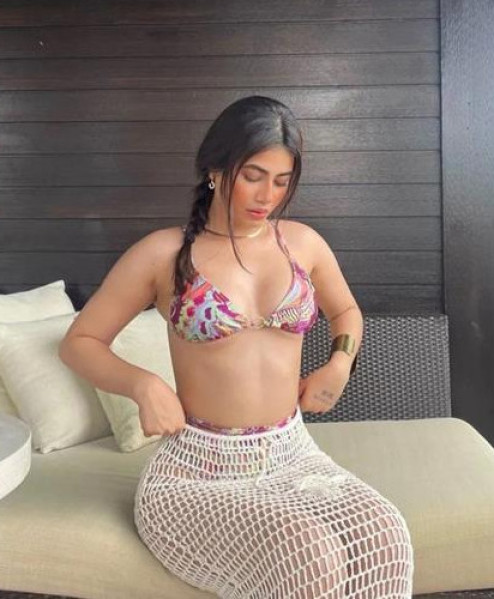 Anjali Oberoi, 28, Blonde, , escort in Dubai - 1078