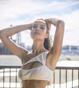 New photo 1-Ashly Fashion Model