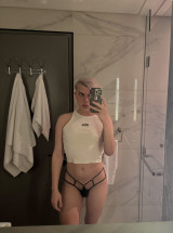 New photo 0-Hot Alias