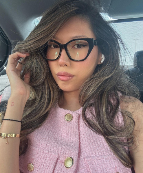 Carmelite, 21, Brunette, , escort in Dubai - 1574