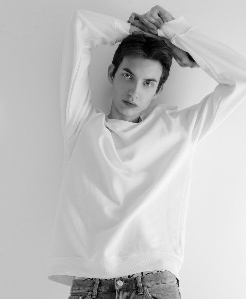 Leo Cuteboy, 21, Brunette, , escort in Dubai - 1700