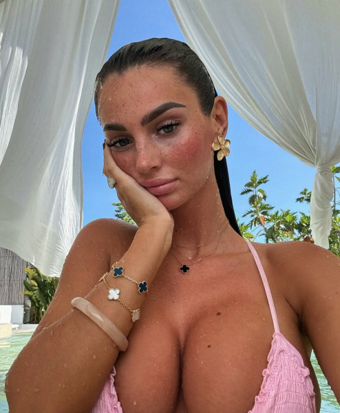 Joy, 25, Blonde, , escort in Dubai - 1713