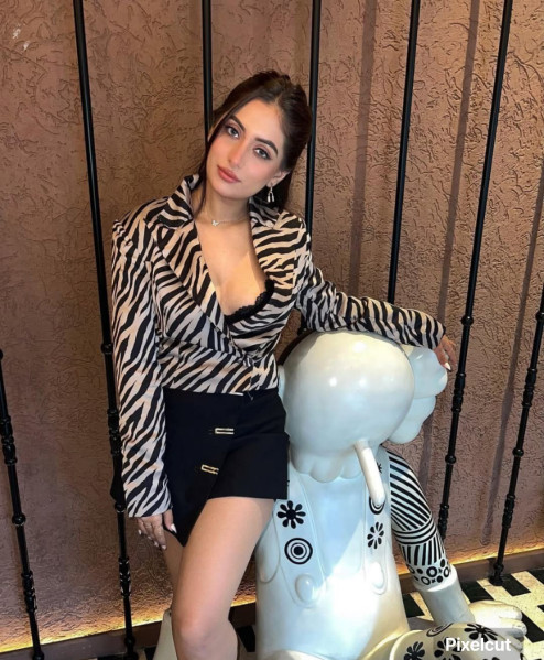 Shriya Best Companion, 22, Blonde, , escort in Dubai - 1891