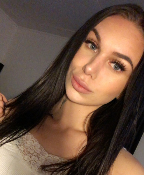 Quin, 25, Blonde, , escort in Dubai - 1898