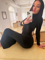 New photo 5-Agatha