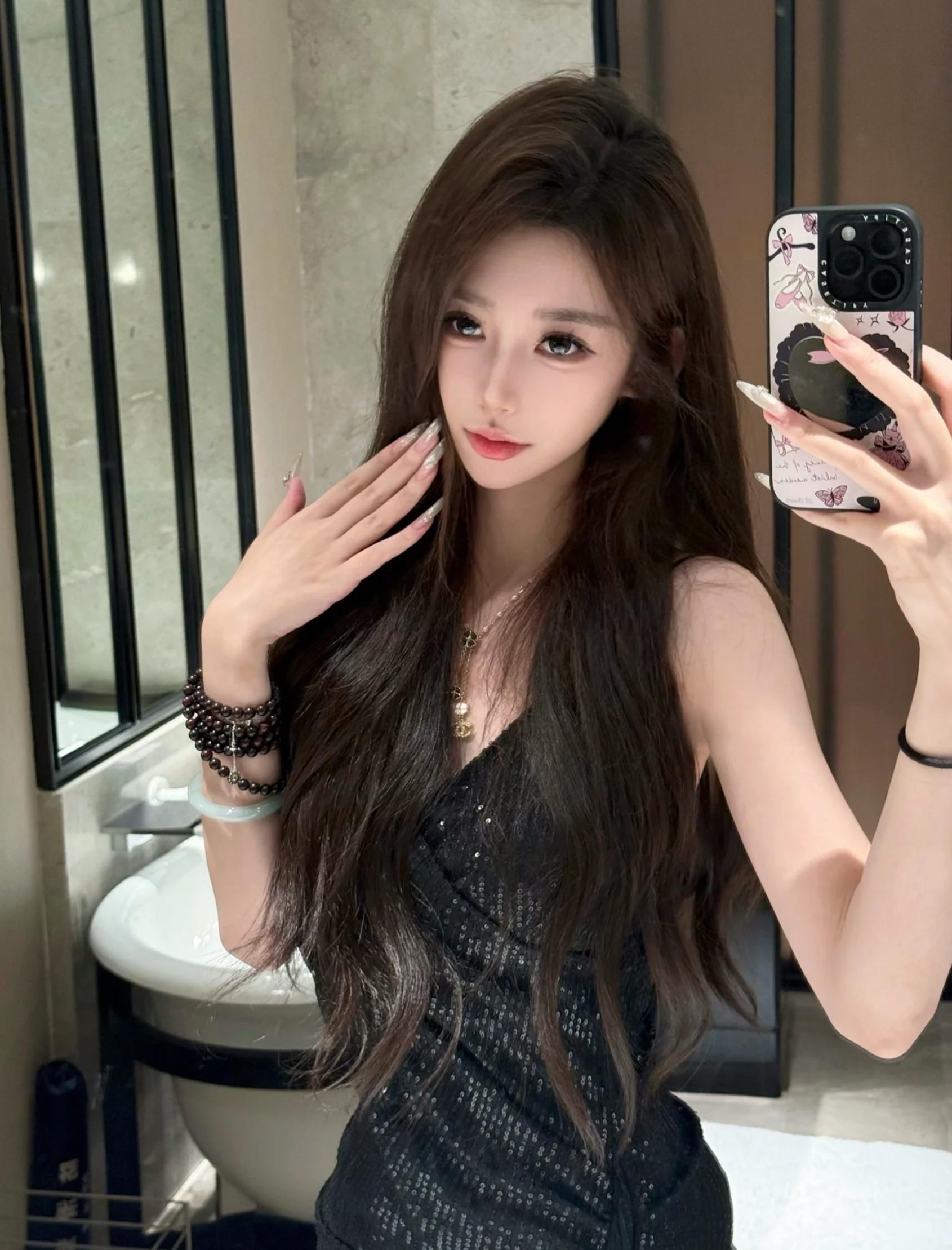 New photo 1-玲玲 · 𝐋𝐢𝐧𝐠𝐋𝐢𝐧𝐠