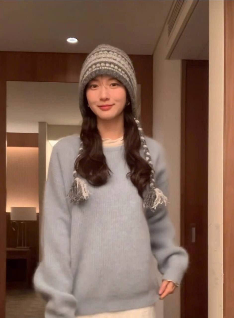 New photo 3-玲玲 · 𝐋𝐢𝐧𝐠𝐋𝐢𝐧𝐠