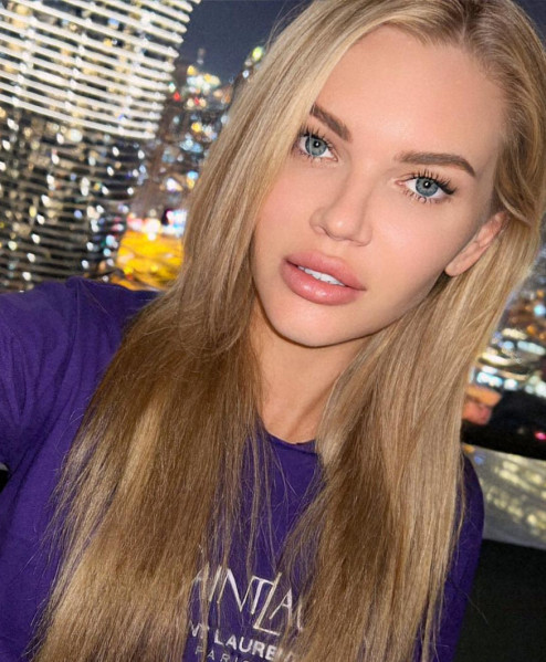 Agata, 24, Blonde, , escort in Dubai - 1959