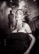 New photo 7-Alice