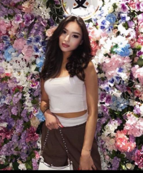 Amelie, 26, Brunette, , escort in Dubai - 1962