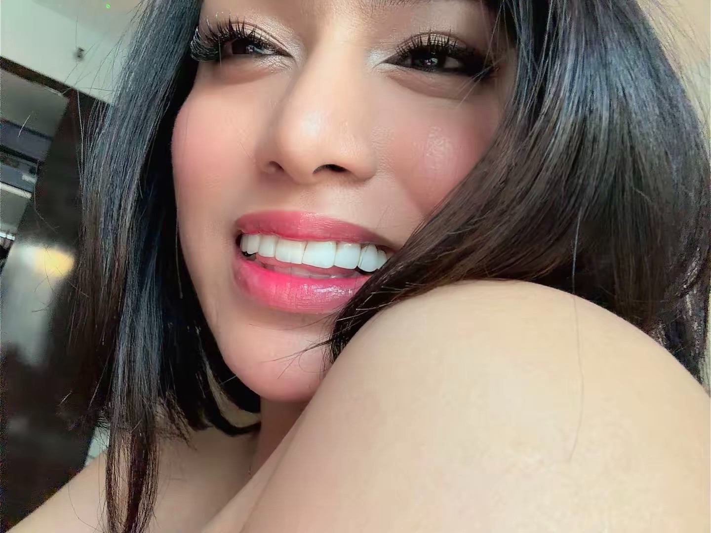 New photo 6-TsKristine