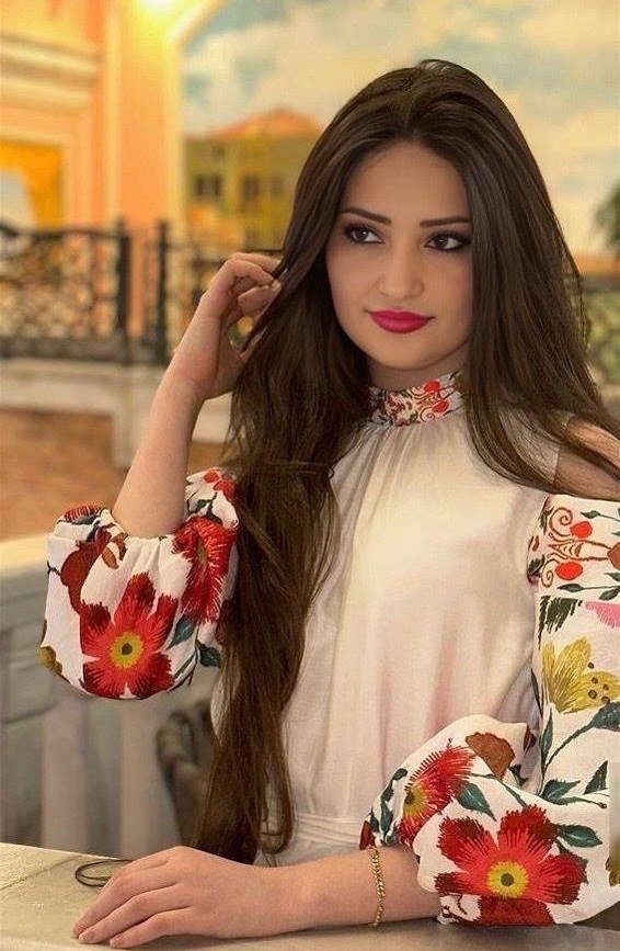 New photo 5-Gloriana