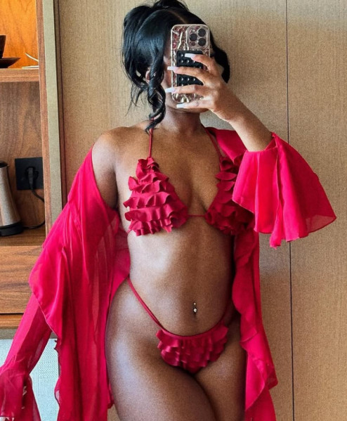 IVY, 23, Blonde, , escort in Dubai - 1988