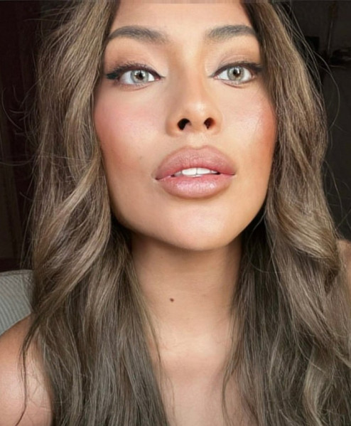 Gala, 20, Brunette, , escort in Dubai - 2033