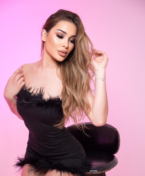 Selena, 21, Blonde, , escort in Dubai - 2087