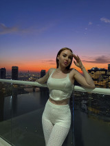 New photo 4-Juliana