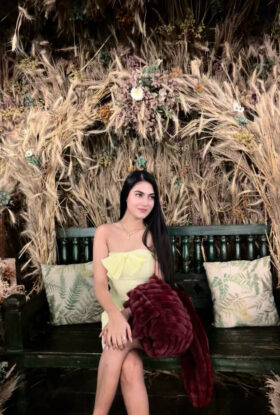 New photo 9-Falak Shy