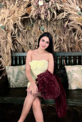 New photo 8-Falak Shy