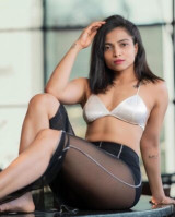 New photo 0-Inaya