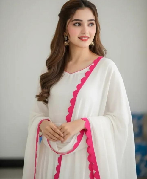 Mahi, 22, Blonde, , escort in Abu Dhabi - 2202