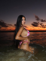New photo 3-Diva