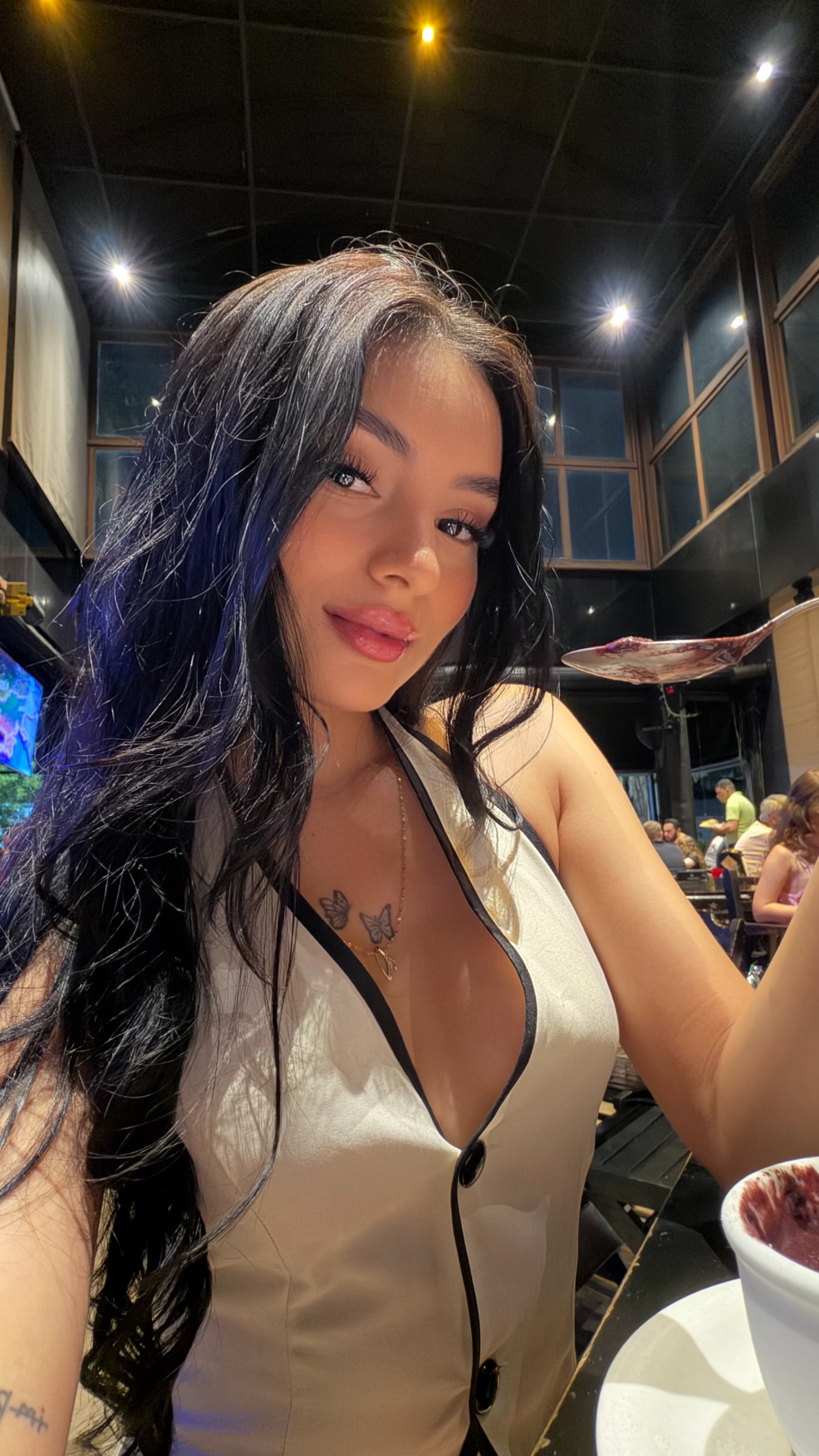 New photo 0-Vanessa