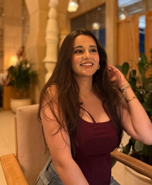 Radhika, 23, Blonde, , escort in Dubai - 2402
