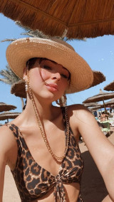 New photo 1-Valeria