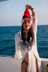 New photo 0-Valeria