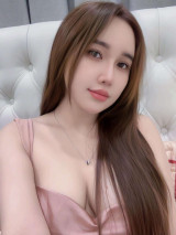 New photo 2-Mona