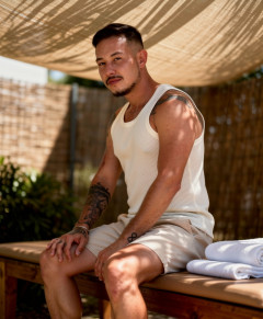 Tiago Masseur, 32, Brunette, , escort in Dubai - 2850