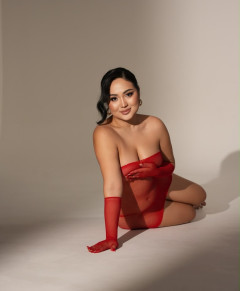 Ariella, 23, Blonde, , escort in Dubai - 2910