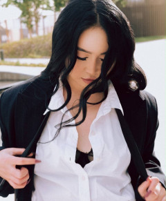Kim, 24, Brunette, , escort in Dubai - 2920