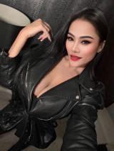New photo 3-Mistress Lisa Cuckold