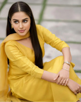 New photo 2-Sexy Meera