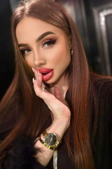 New photo 1-Maya