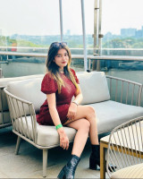 New photo 3-Sunaina