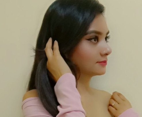 Neha, 22, Red, Pakistani, escort in Dubai - 551