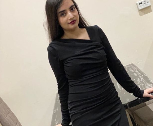 Maheen, 20, Brunette, Pakistani, escort in Dubai - 552